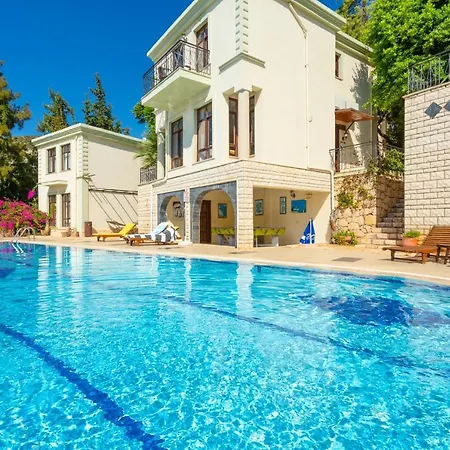 Villa Myros *
